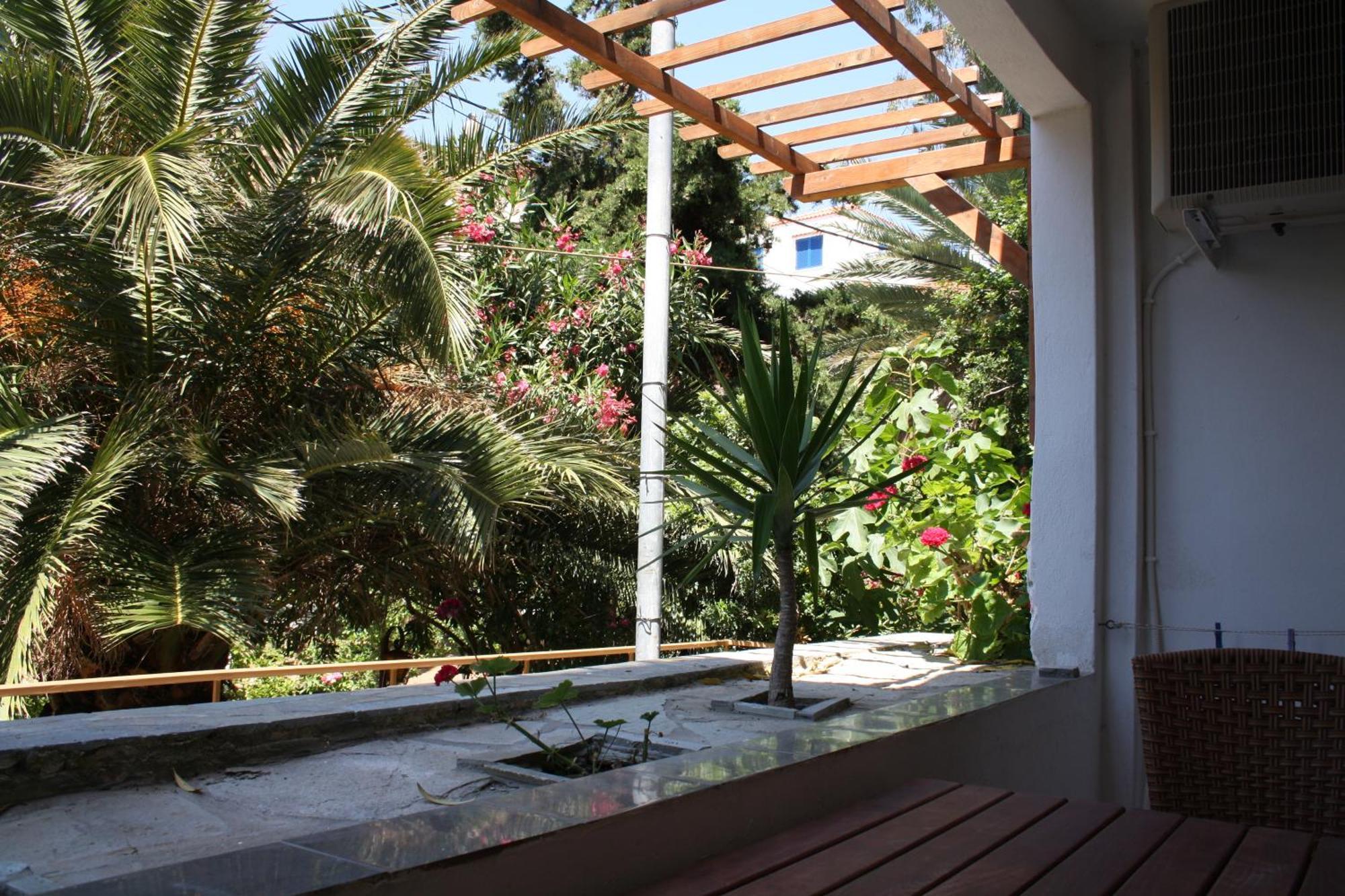 Amorani Studios Batsi Exterior foto